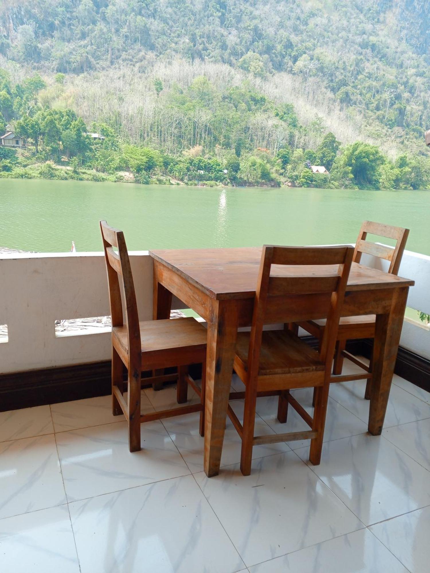 Cam U View Bungalow Hotel Nongkhiaw Eksteriør billede