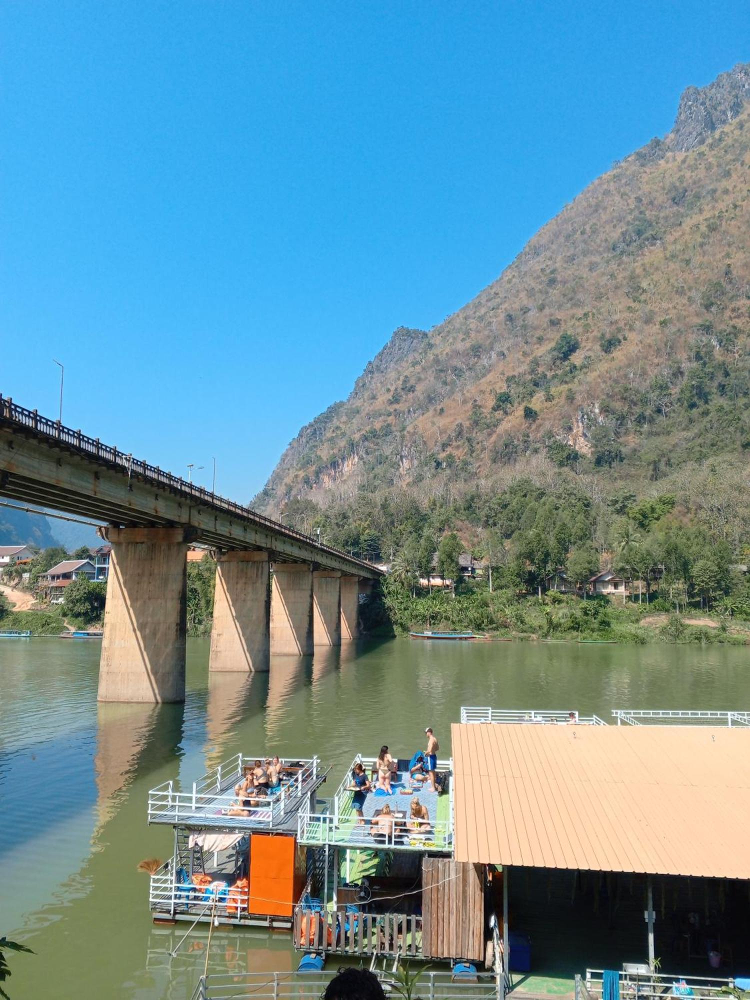 Cam U View Bungalow Hotel Nongkhiaw Eksteriør billede