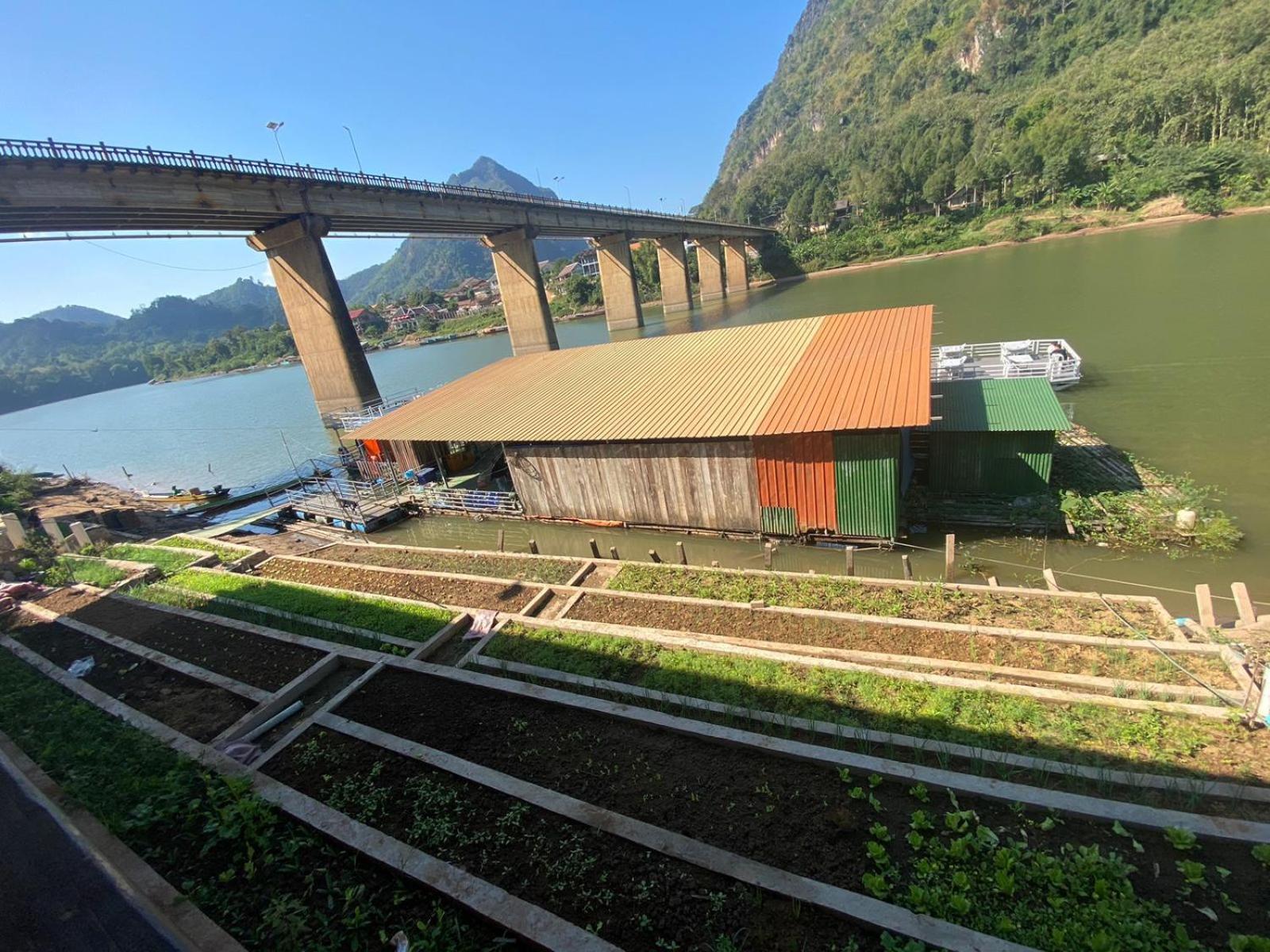 Cam U View Bungalow Hotel Nongkhiaw Eksteriør billede